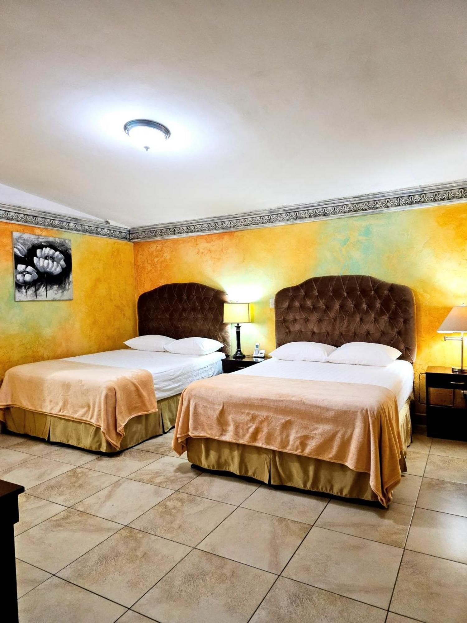 Antigua Inn Hotel Guatemala City ภายนอก รูปภาพ